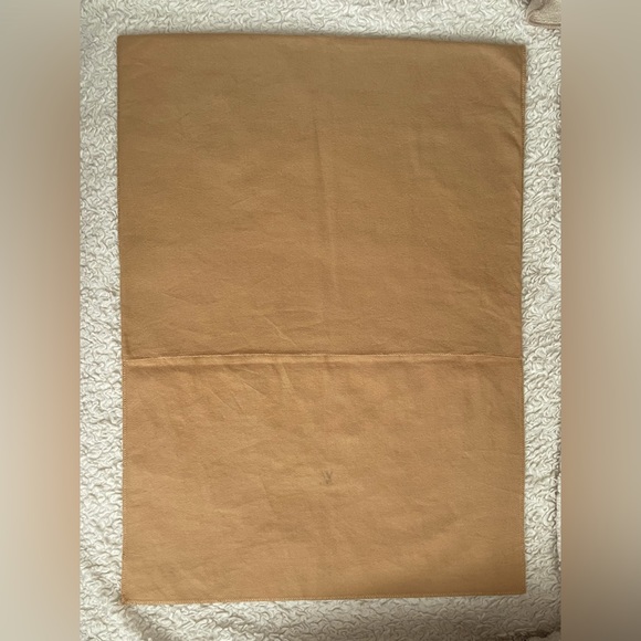 Louis Vuitton LV Large Dust Bag - Picture 3 of 3